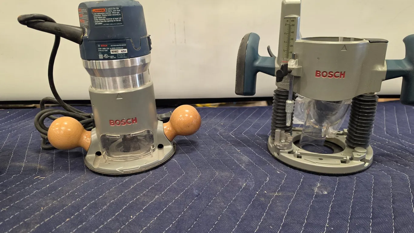 Bosch 1617EVS Router Motor And Plunge Base