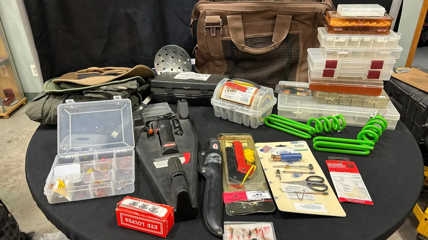 Fly Tying & Fishing Tackle Assortment