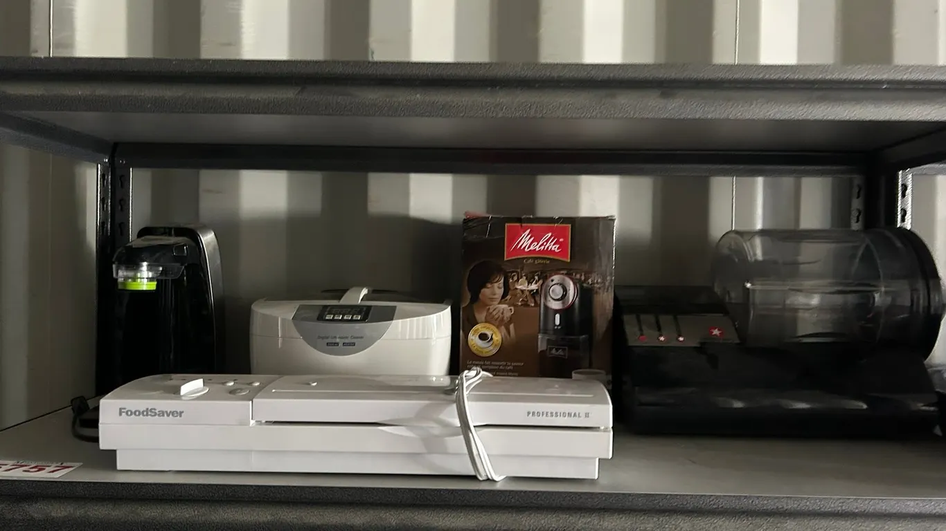 Kitchen Appliance Lot