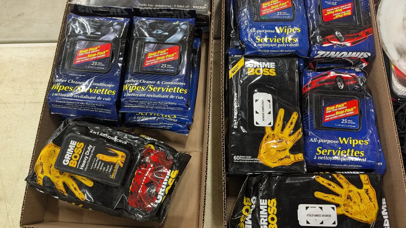 Grime Boss, Simoniz Wipes & Nitrile Gloves