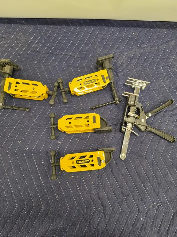 Stanley Corner Clamps And Bar Clamp