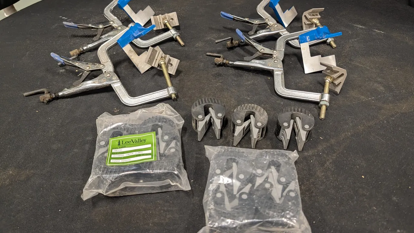 Lee Valley Universal Corner Clamps