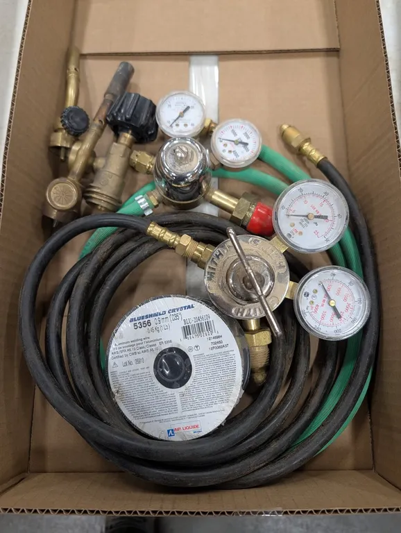 Smith Welding Regulators & Mr. Heater Hose