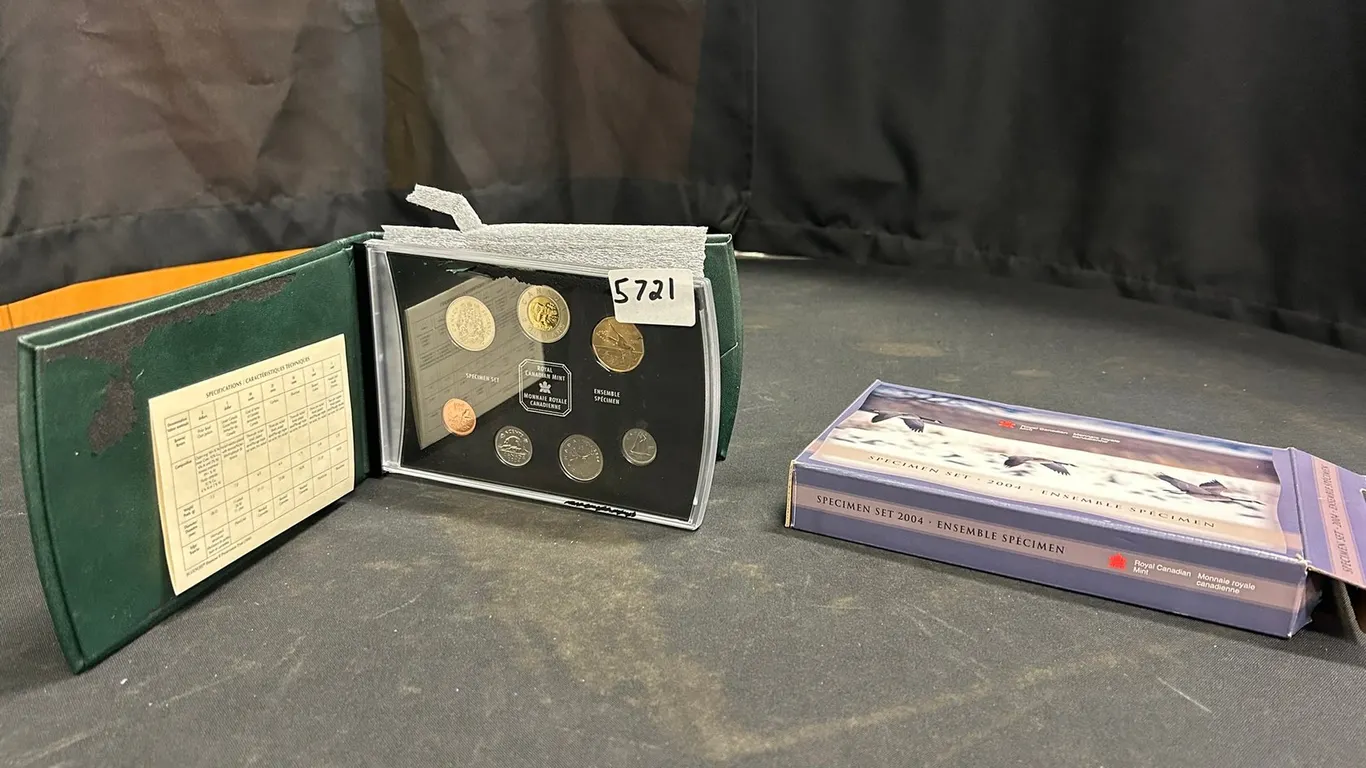 Royal Canadian Mint 2004 Specimen Set