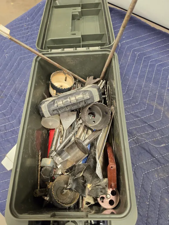 Assorted Hole Saws And Drill Bits