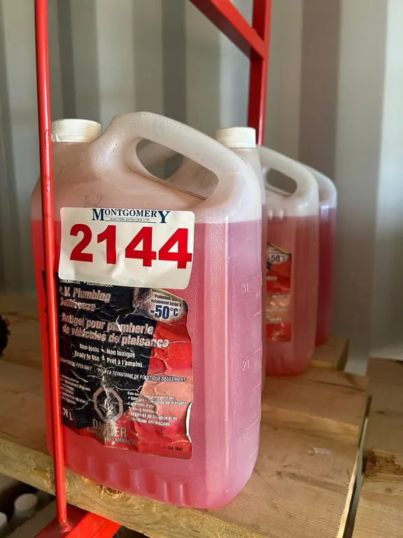 R.V. Plumbing Antifreeze 3.78L