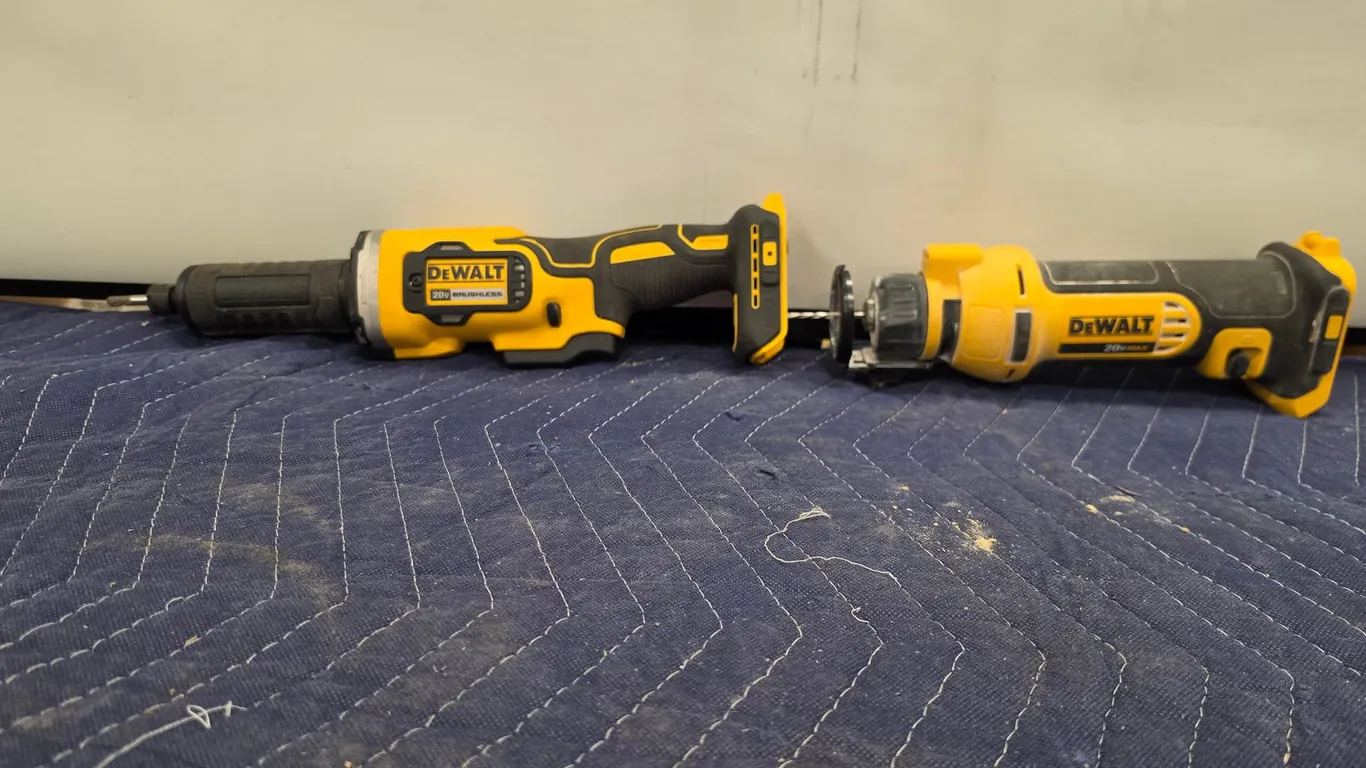 DeWalt 20V Max Cut-Out Tools