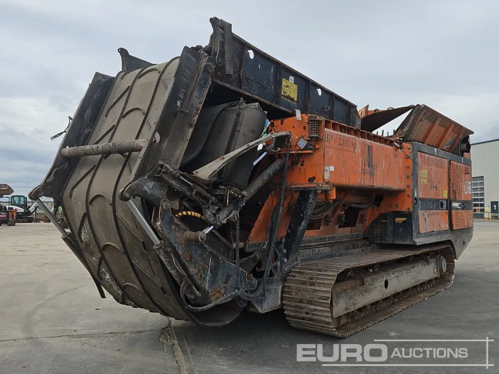 2017 Pronar Tracked Shredder, Mag Belt