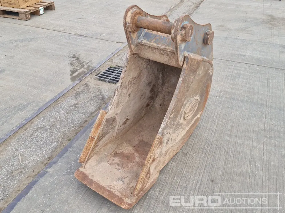 Strickland 18" Digging Bucket 65mm Pin to suit 13 Ton Excavator