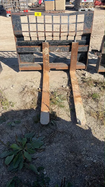 4’ Pallet Forks