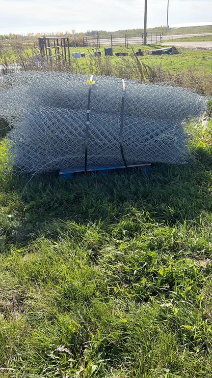 5 rolls of 6’ Chain Link Fence