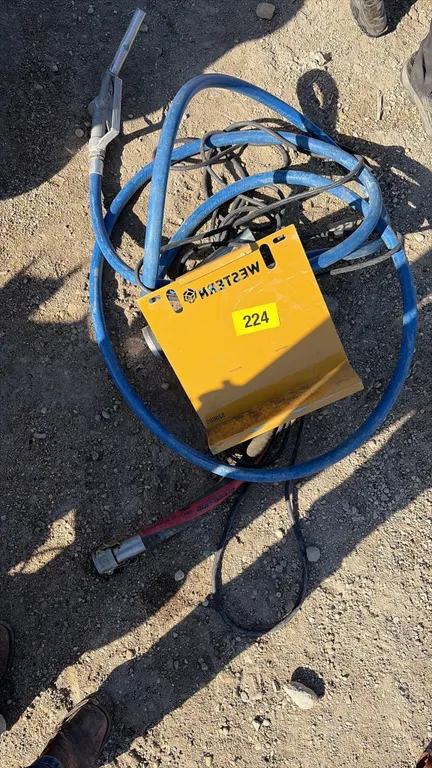Western 15 PSI fuel transfer pump