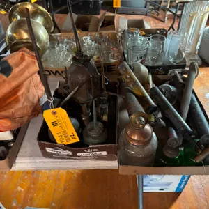 Vintage Oil Cans and Sprayers