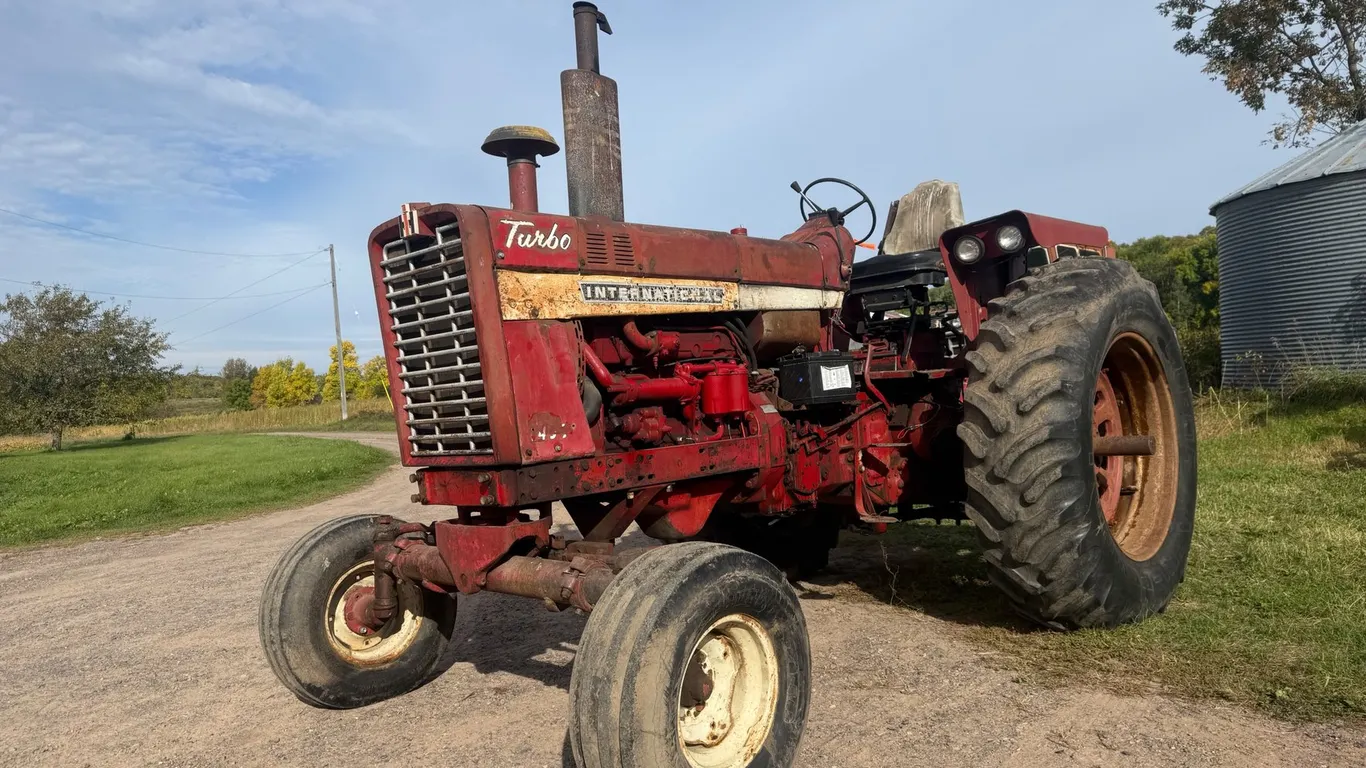 1097 International Farmall 1456 Turbo Tractor (Birchwood, WI)