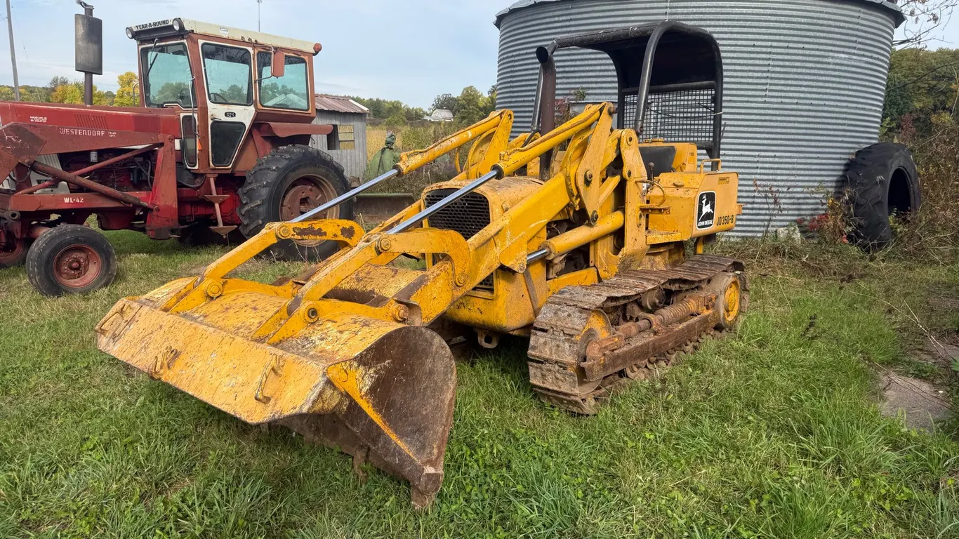 John Deere 350-B Crawler Dozer (Birchwood, WI)