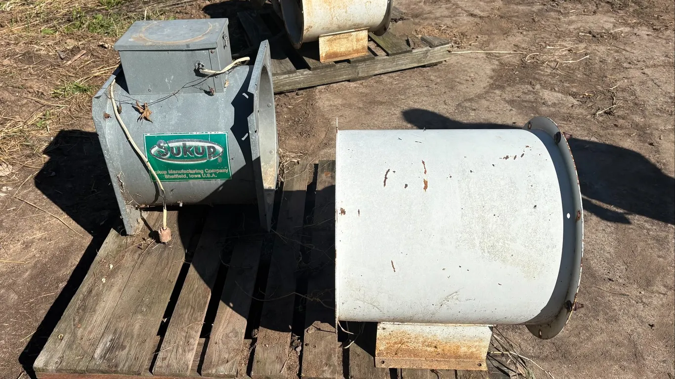 (2) 18" Grain Bin Fans (Almena,WI)