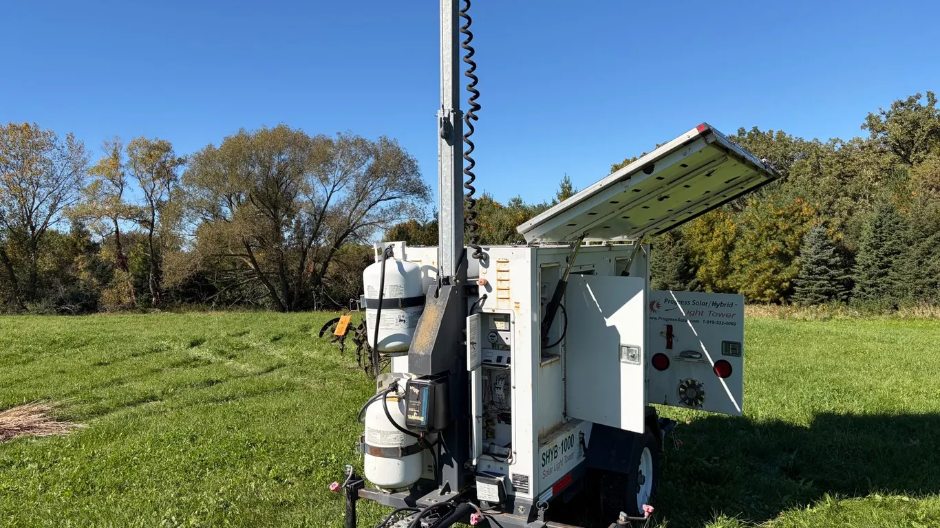 SHYB 1000 Solar Light Tower (Juneau, WI)