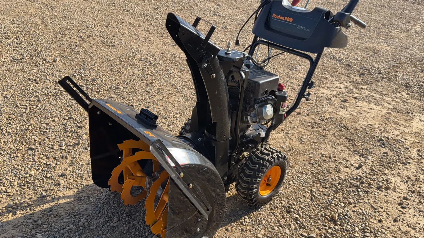 PoulanPro Snowblower