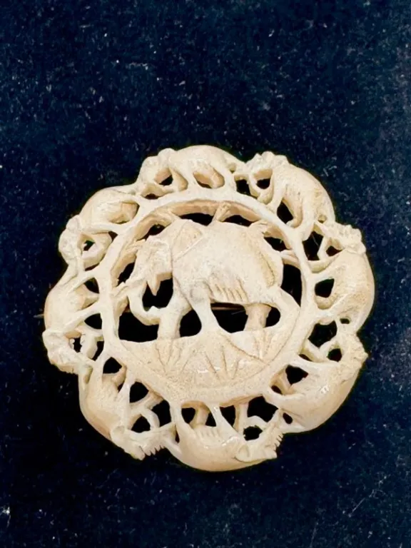 Hand Carved African Elephant Brooch 2" possibly Ivory untested vintage pc