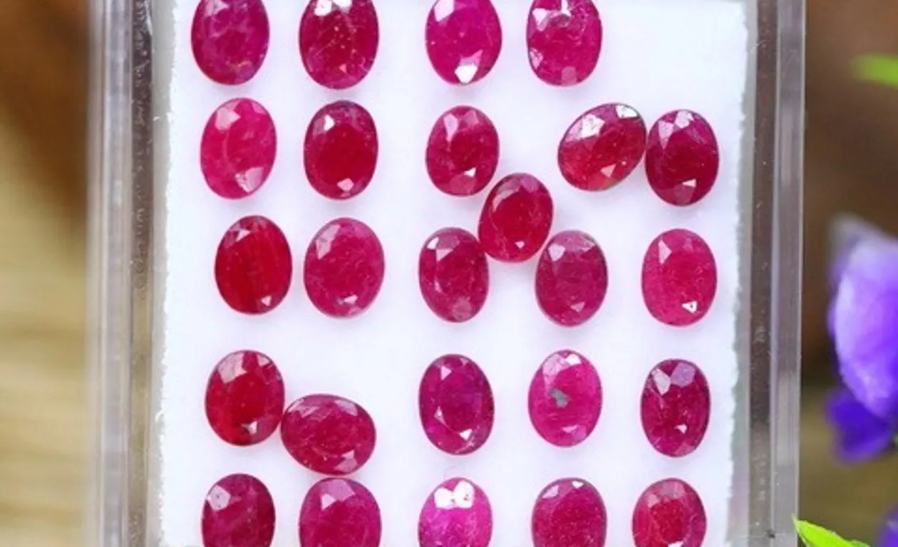 4.43 ct Certified Madagascar Ruby gemstone parcel ($5,316 Appraisal)