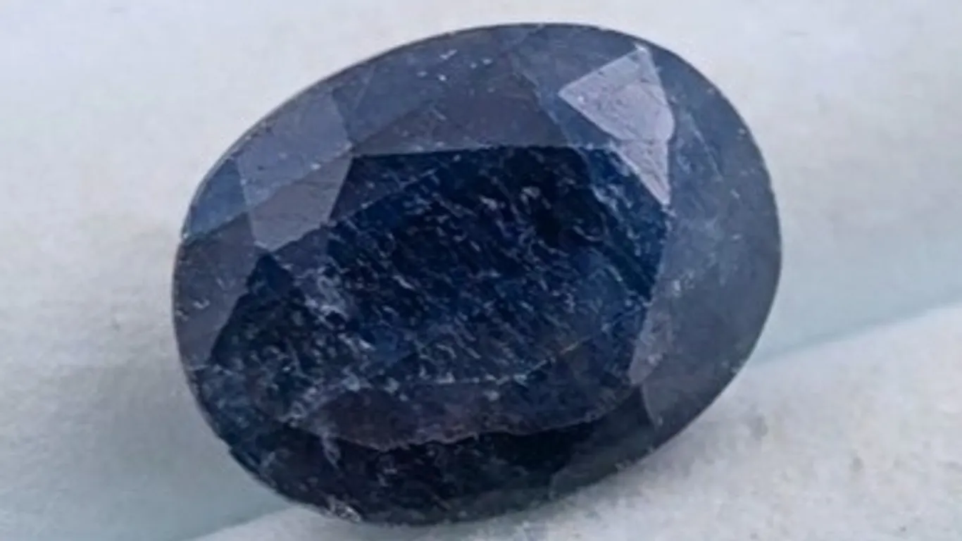 5.43 ct Certified Midnight Blue Sapphire gemstone ($5,973 Appraisal)