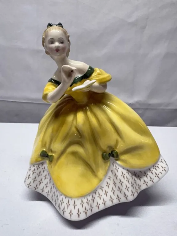 Royal Doulton Figurine
