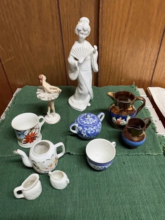 Ceramic & Porcelain Miniatures+