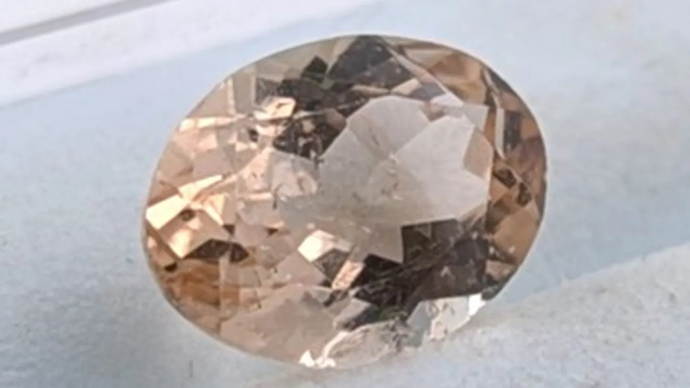 3.64 ct Certified Untreated Imperial Topaz gemstone ($2,002 Appraisal)