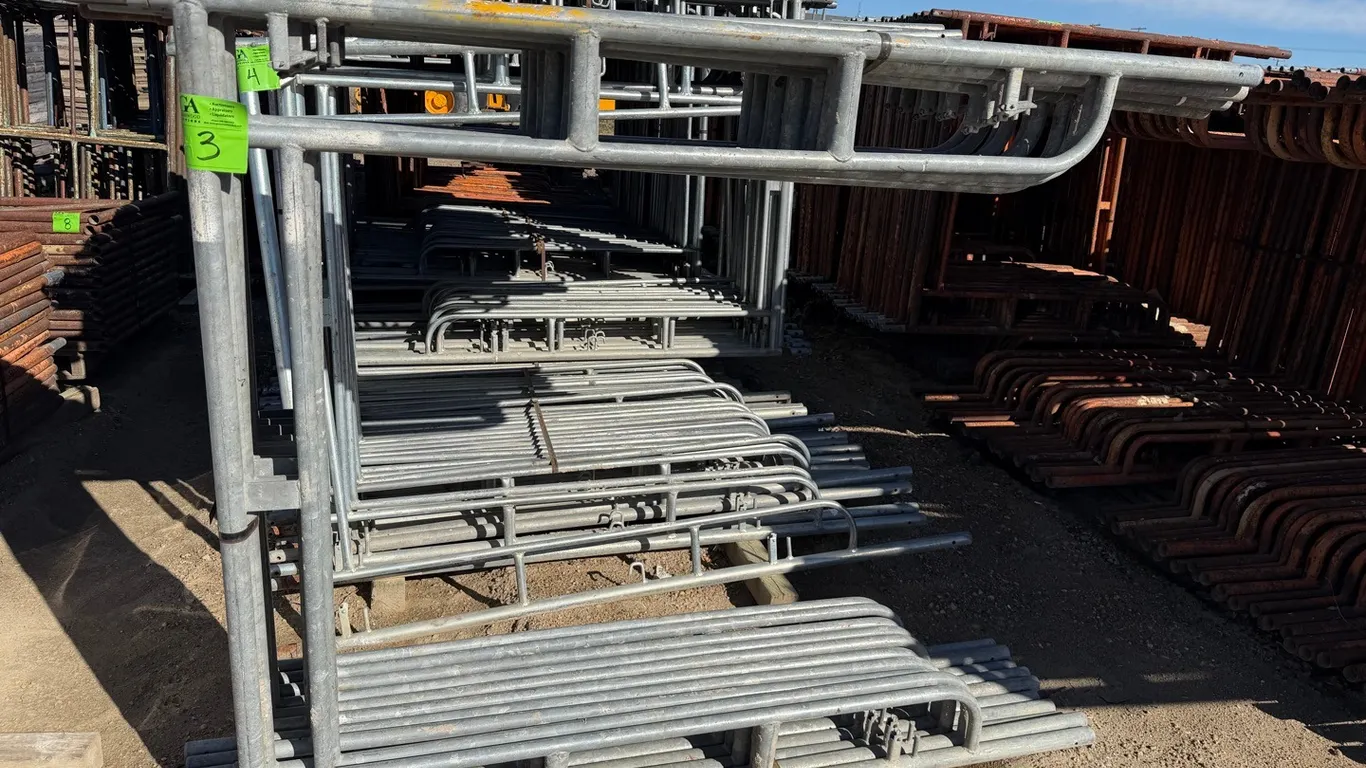 10 – 7’ x 5’ Galvanized Steel Scaffold Frames