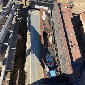 Tommy Gate 1,300 lb Hydraulic Truck Liftgate