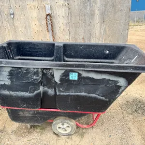 Rubbermaid Commercial Heavy-Duty Tilt Truck – 67” x 30” x 42”, poly