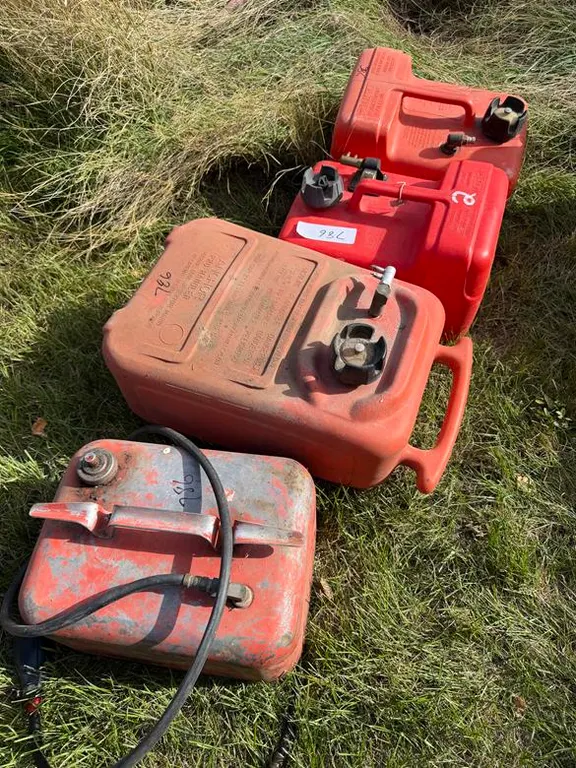 (4) Boat Tanks