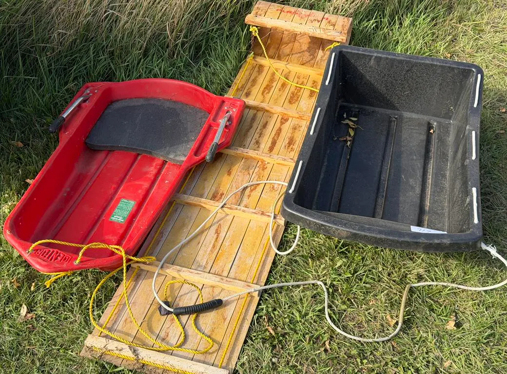 (3) Snow Sleds, Toboggan