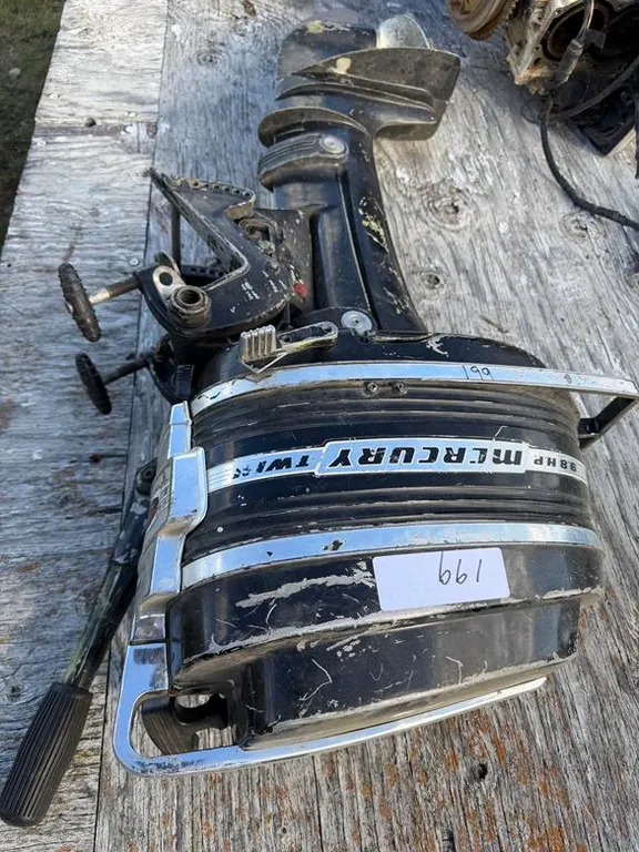 Vintage Mercury 9.8 HP Outboard Motor (Unverified Running Condition)