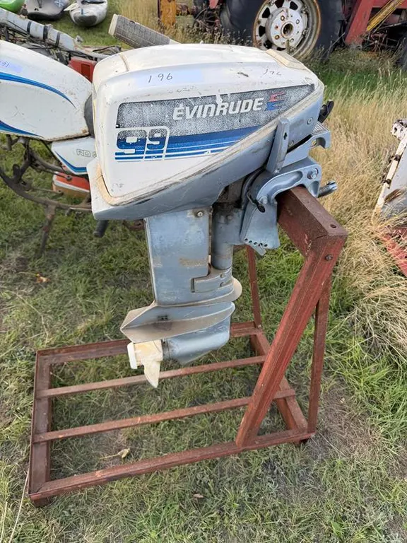 Evinrude 9HP Outboard Motor (Unverified Running Condition)