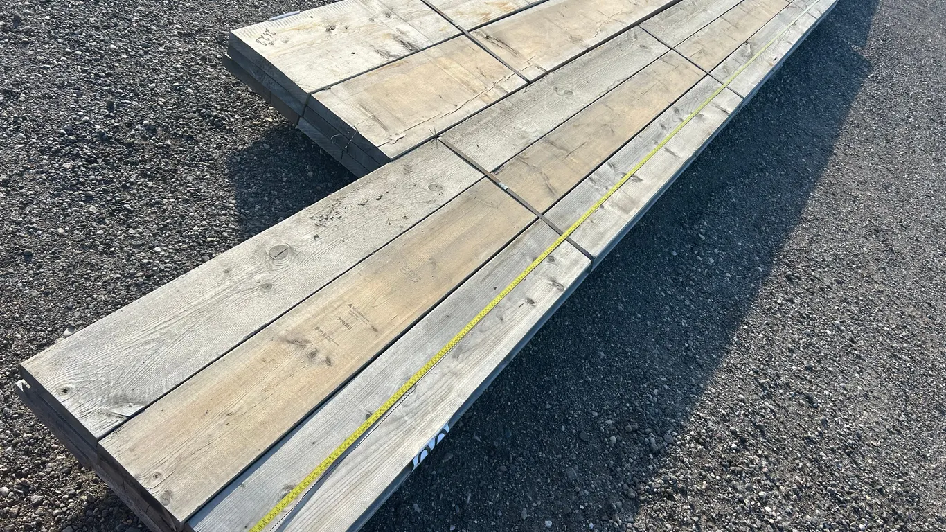2"x8"x18' Spruce Board - Must Take 9 Times The Bid Price
