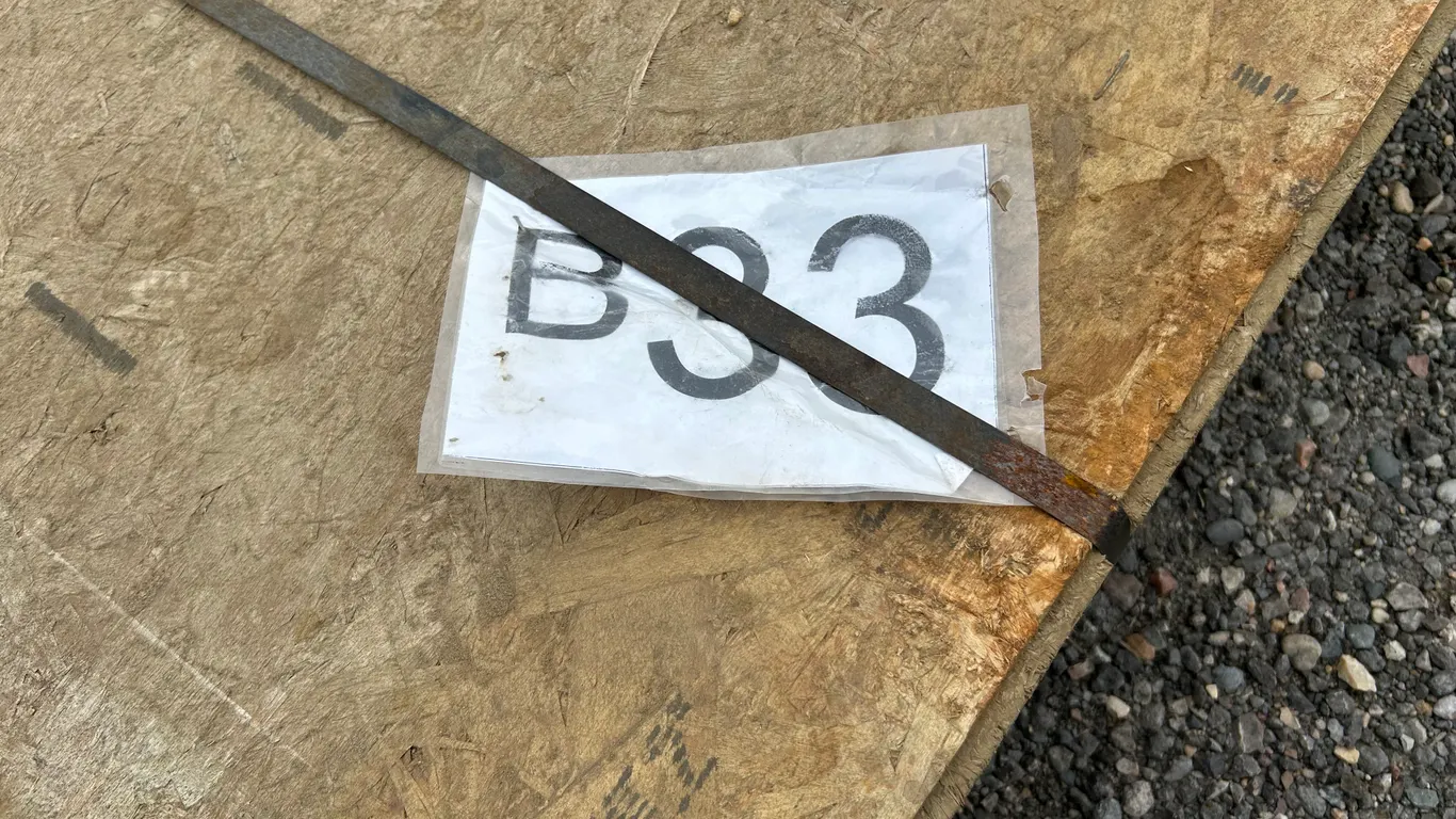 8'x4'x23/32" Plywood OSB Sheet - Must Take 8 Times The Bid Price