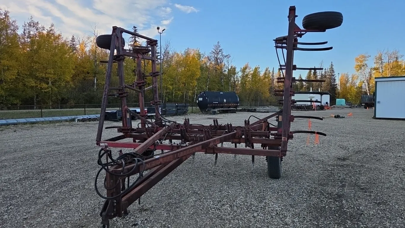 Massey Ferguson 128 Deep Tillage Cultivator