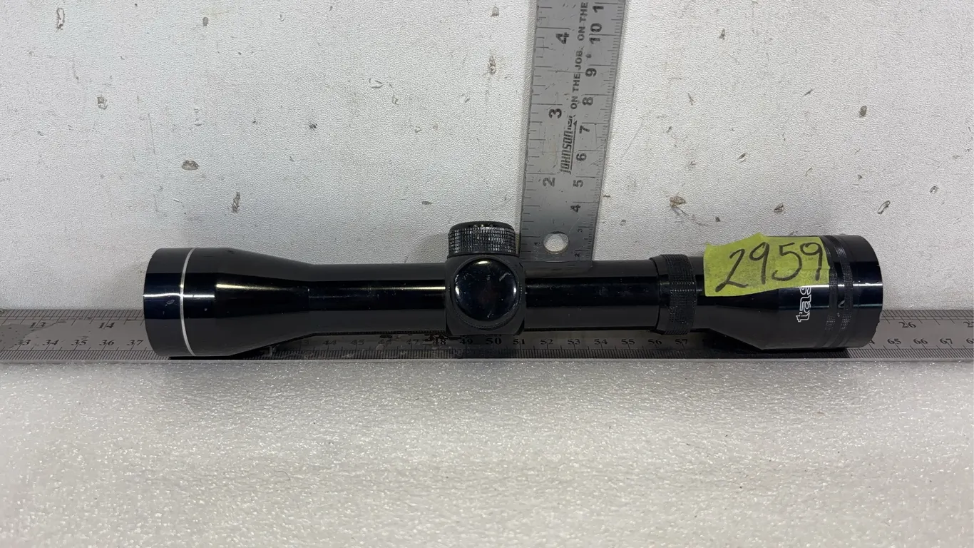 Taasco AO-62 4x32 Scope, Approx. 10"x2" *Unreserved*
