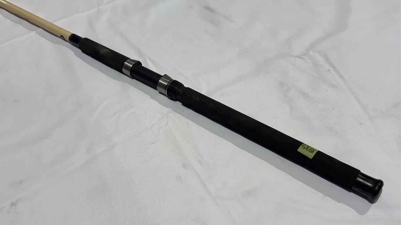 Beach Comber Calypso 9' Med/Hvy Action Spinning Rod BCH-596 *Unreserved*