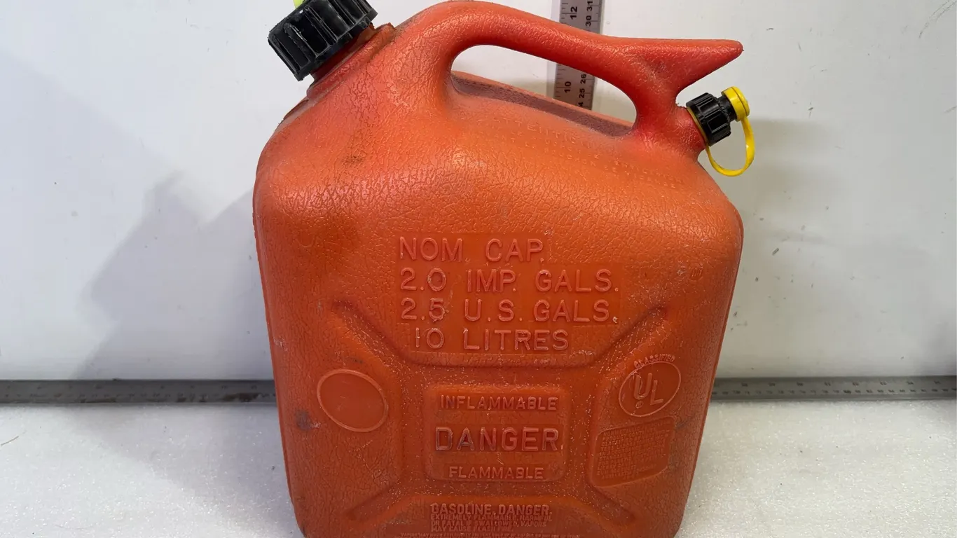 Wedco 10L Jerry Can, Approx. 10"x7"x14" *Unreserved*