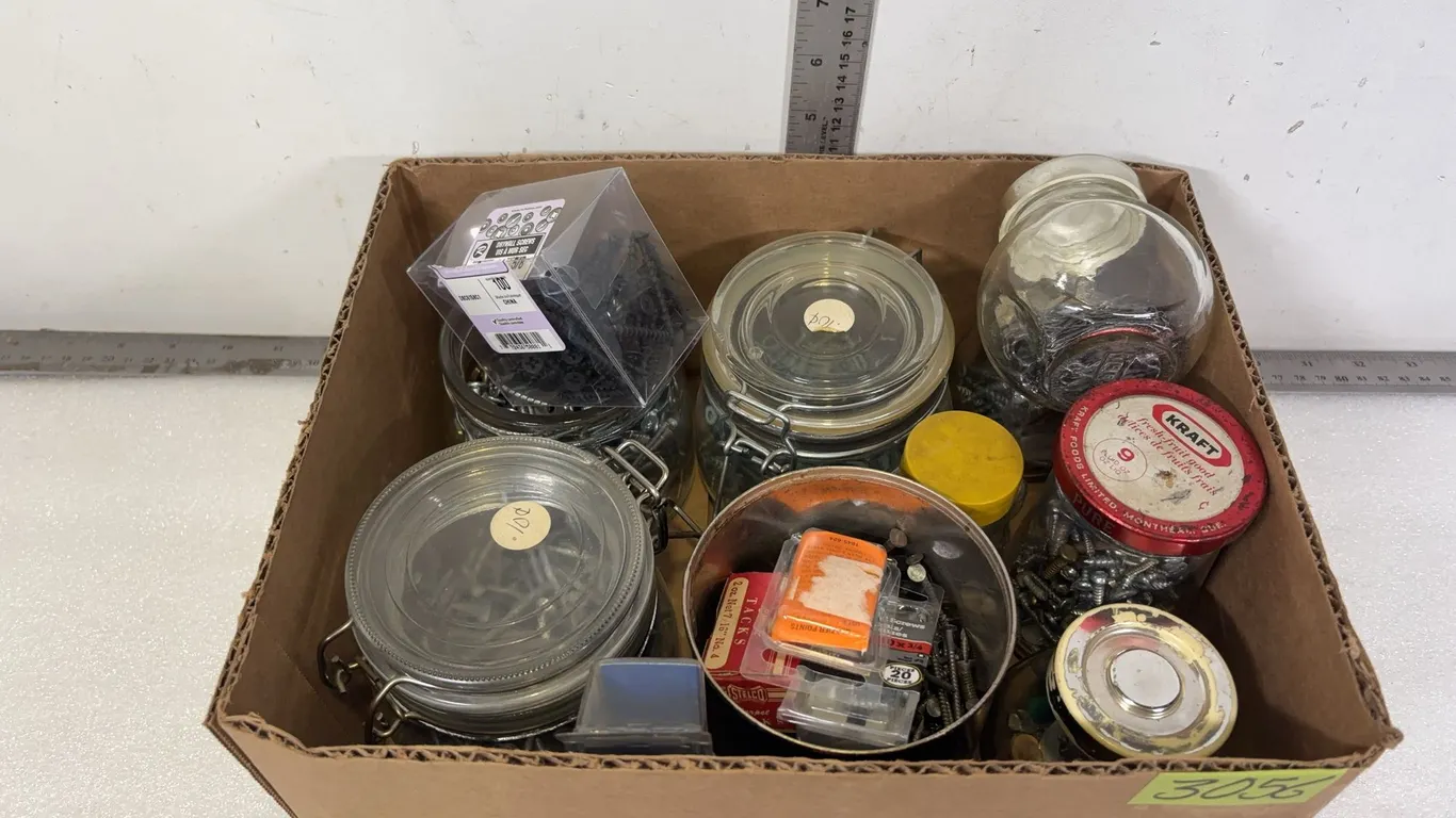 Jars of Screws, Approx. 11 Jars *Unreserved*