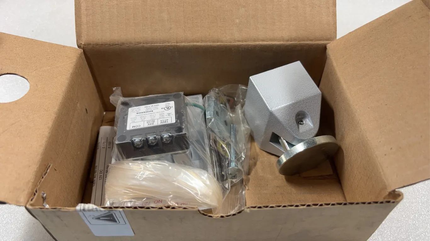 Edwards Signaling Electromagnetic Door Holder 1504-AQN5 *Unreserved*