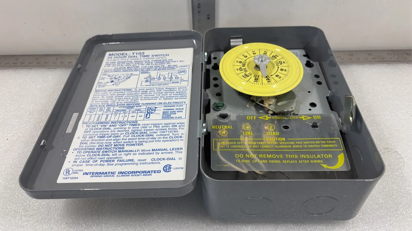 Intermatic Mechanical Time Switch T103-70 *Unreserved*