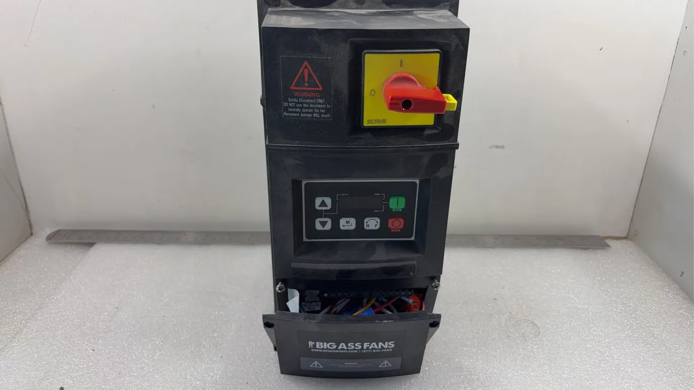 Big Ass Fans VFD Controller w/ Safety Disconnect Switch, Approx. 14"x9"x10" *Unreserved*