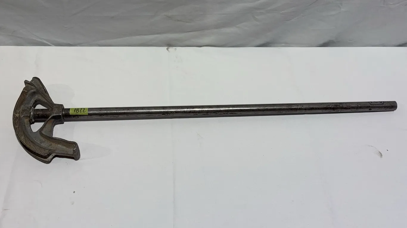 Pipe/EMT Bender No.2 *Unreserved*