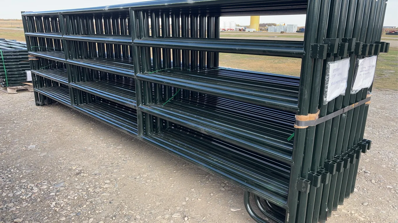 18 - 5 Bar Super Duty Magnum Livestock Panels, 2 3/8" tubing, approx. 16' x 5', (18 x Bid Price), *Unreserved*