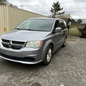 2013 Dodge SXT Grand Caravan