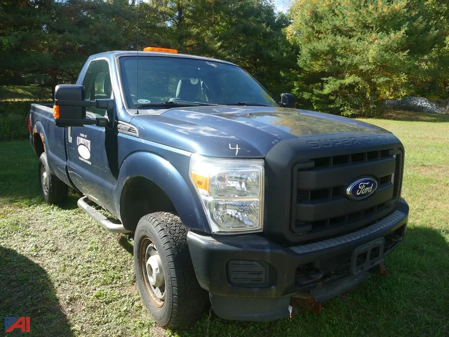(#4) 2015 Ford F-250 Super Duty Pickup Truck