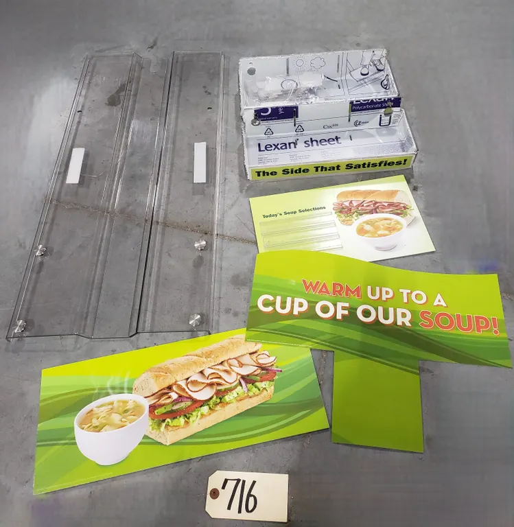 Restaurant Signage & Display